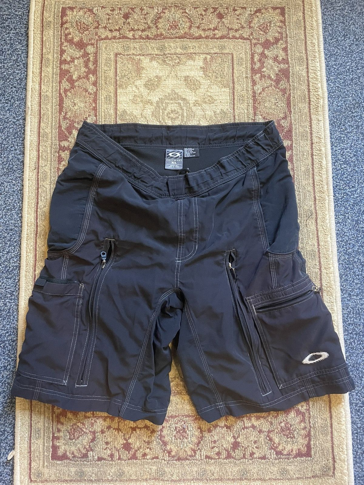 Image of Vintage Oakley Softwear Shorts/swimsuit in Black, Men's (Size 34)