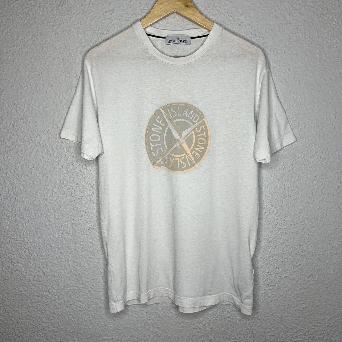Stone Island Stone Island Tshirt Tee Big Logo Spellout White Size US M / EU 48-50 / 2 - 1 Thumbnail