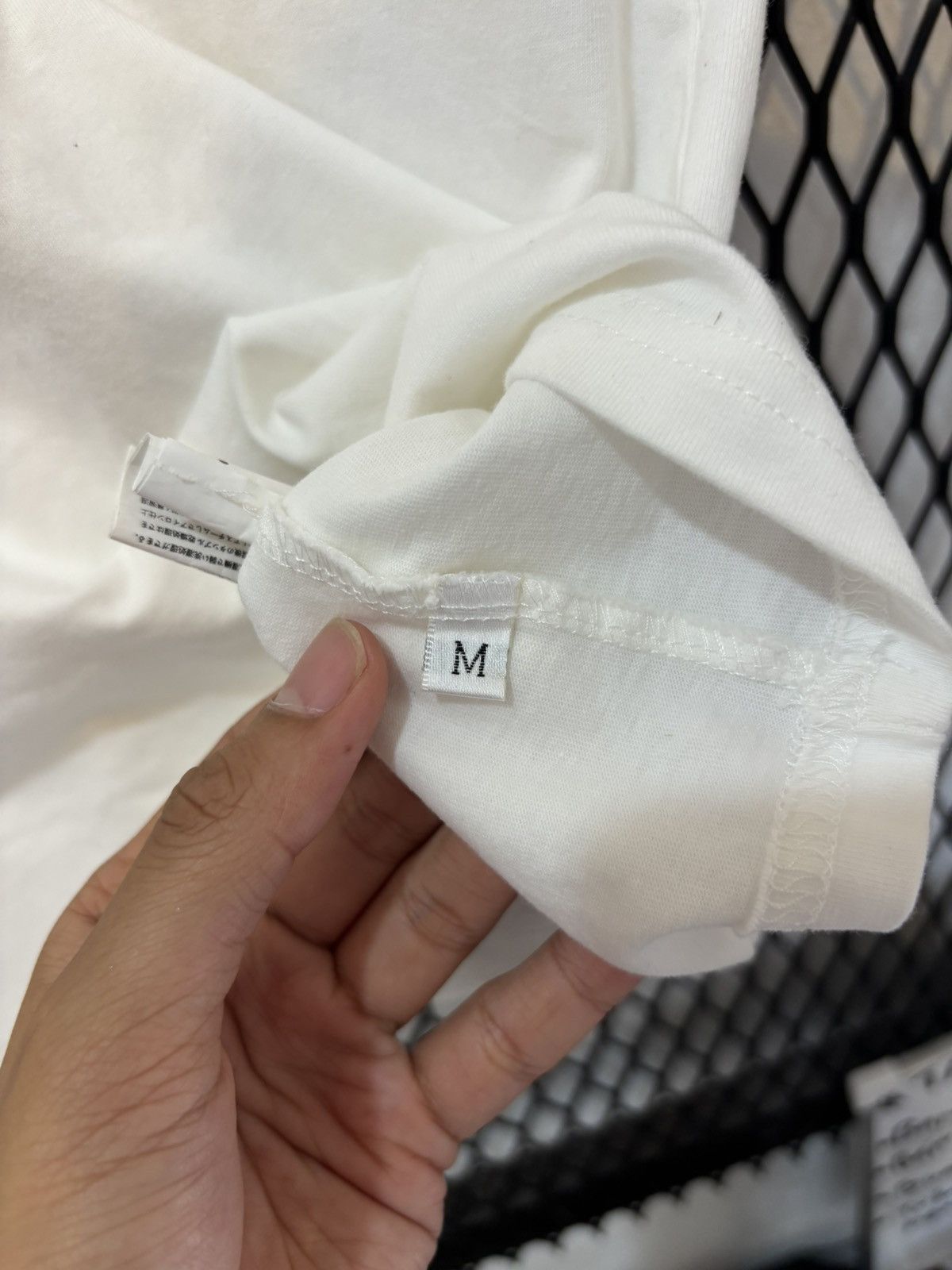AMI Tonal Ami De Coeur TShirt pink logo Size US M / EU 48-50 / 2 - 6 Thumbnail