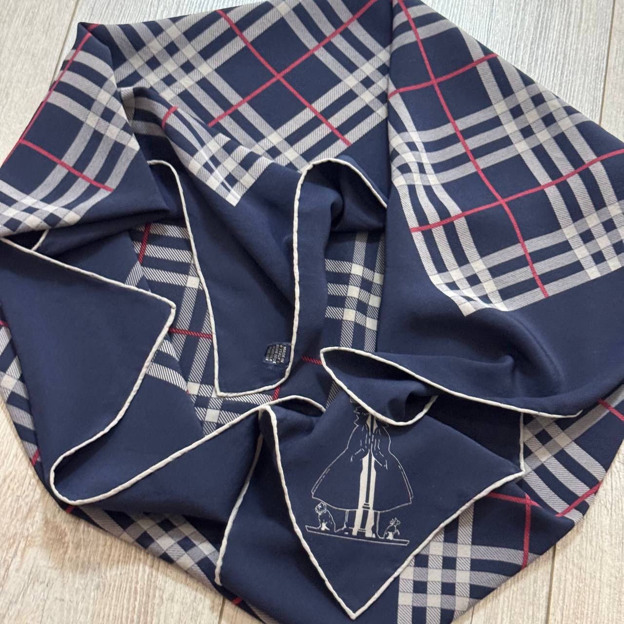 Burberry × Vintage Vintage Burberry Checked Silk Scarf Size ONE SIZE - 7 Thumbnail