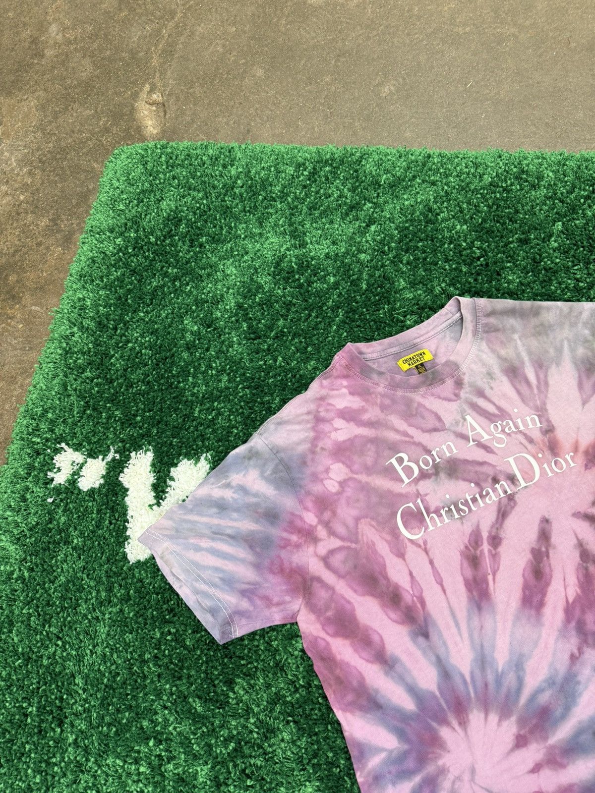 Market Chinatown Market " Born Again Christian Dior " Tie Dye Tee Size US XL / EU 56 / 4 - 3 Thumbnail