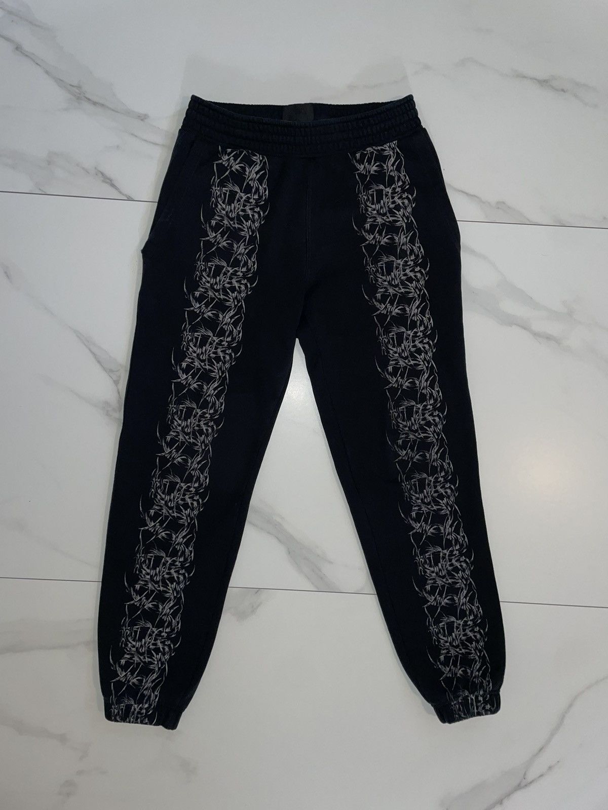 Givenchy Givenchy Black Slim Fit Barbed Wire Lounge Pants Small Size US 28 / EU 44 - 1 Thumbnail