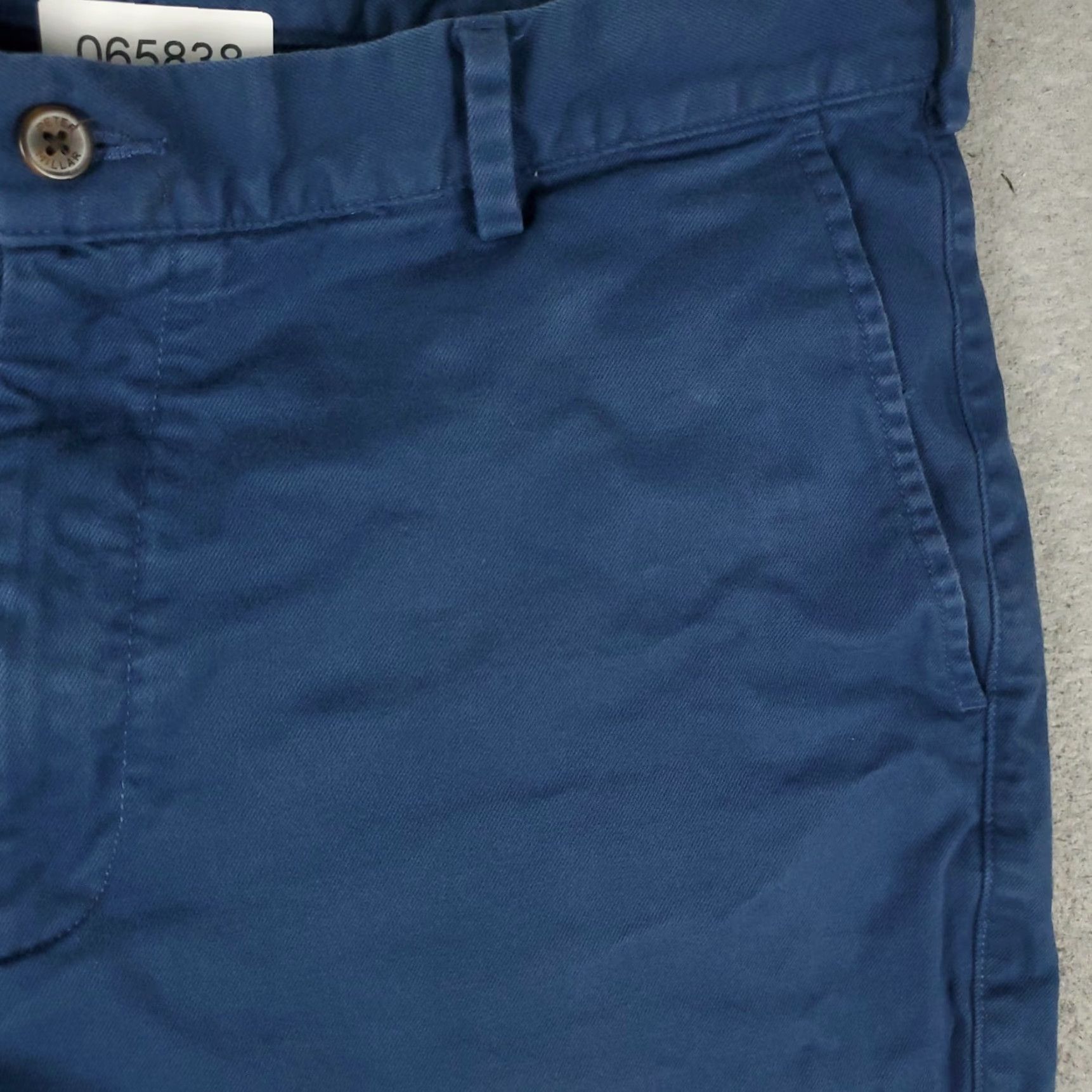 Peter Millar Peter Millar Shorts Mens Size 35 Blue Flat Front Chino Casual Golf FADED Size US 35 - 3 Thumbnail