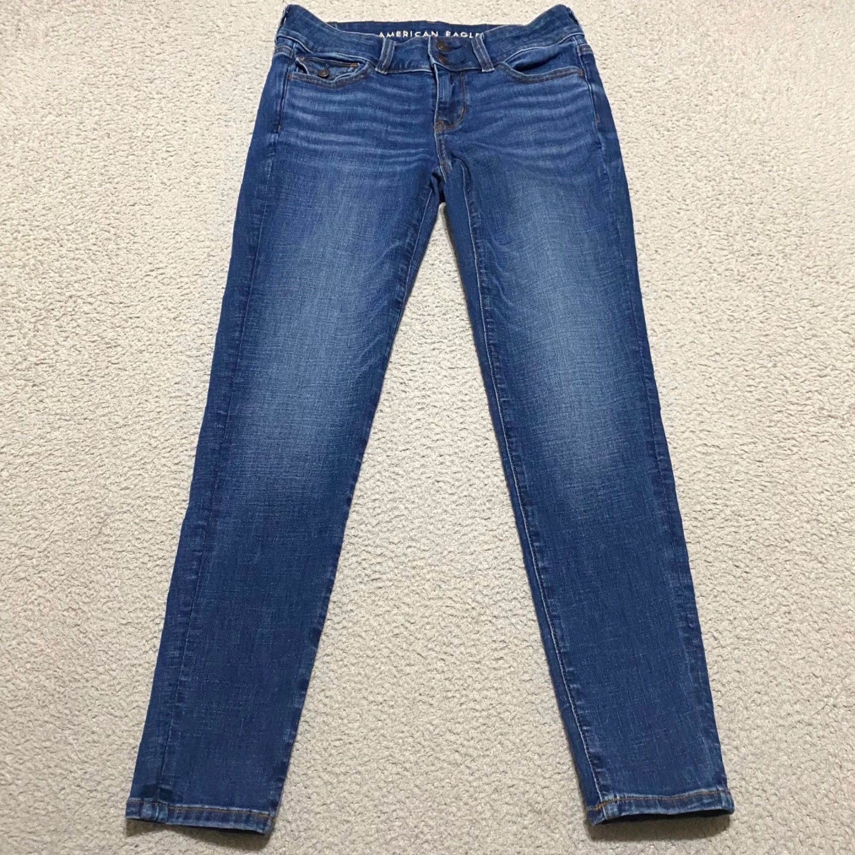 American Eagle Outfitters American Eagle Outfitters Jeans Womens 4P Blue Dark Wash Jegging Size 4P Denim Size 27" / US 4 / IT 40 - 2 Thumbnail