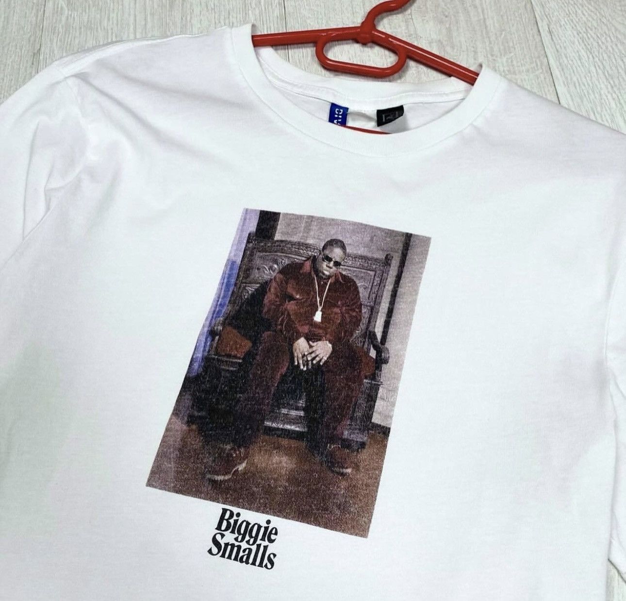 H&M × Other Giggle Smalls tee T-shirt size S Size US S / EU 44-46 / 1 - 5 Thumbnail