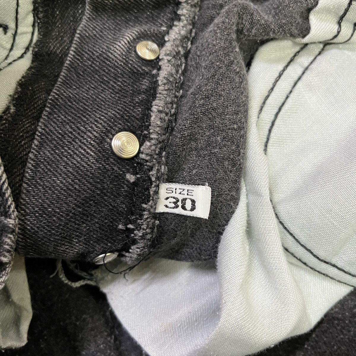 Emporio Armani Vintage Rare Armani Jeans Size US 30 / EU 46 - 8 Thumbnail