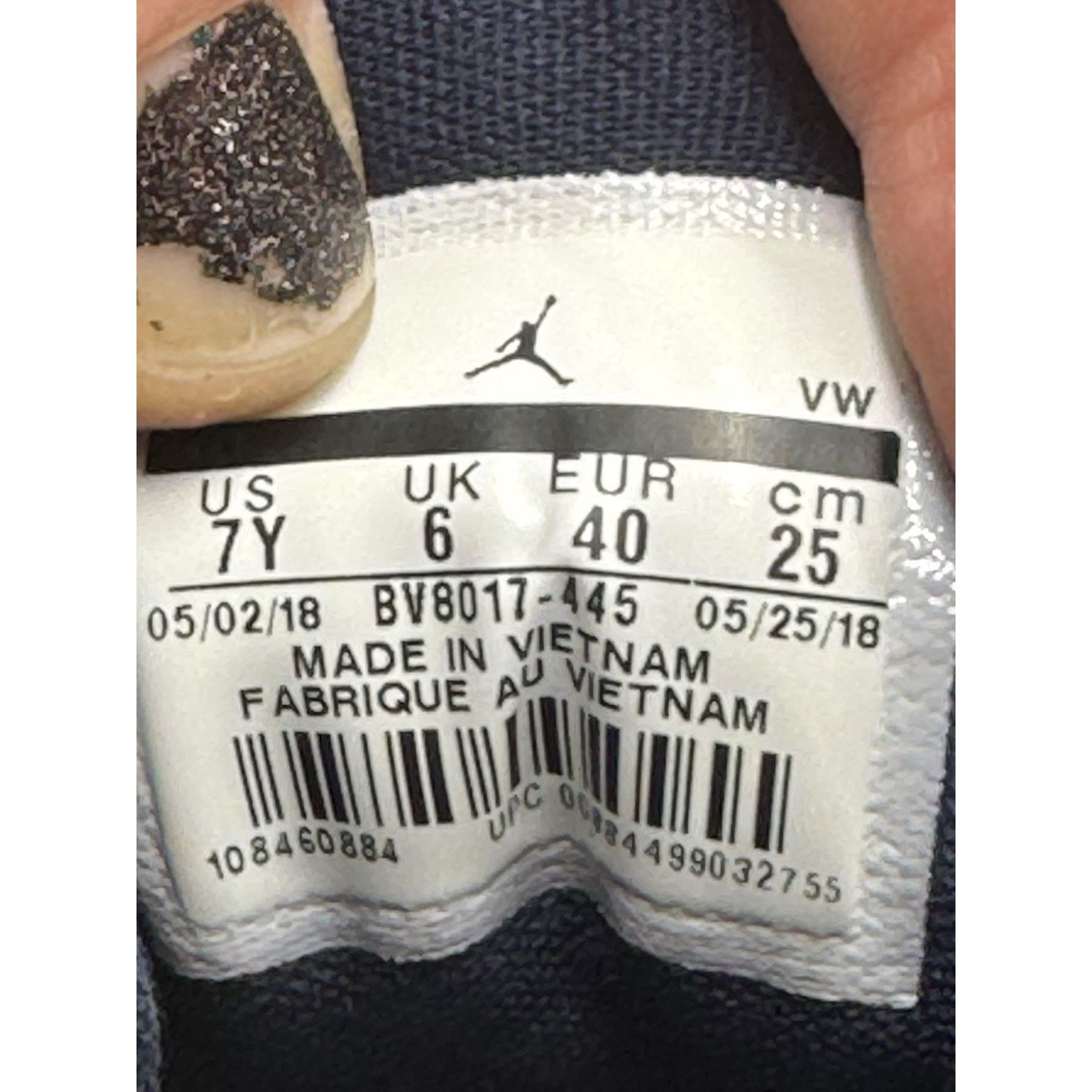 Jordan Brand Nike Air Jordan XII 12 International Flight White Navy 7y Size US 8.5 / IT 38.5 - 6 Thumbnail