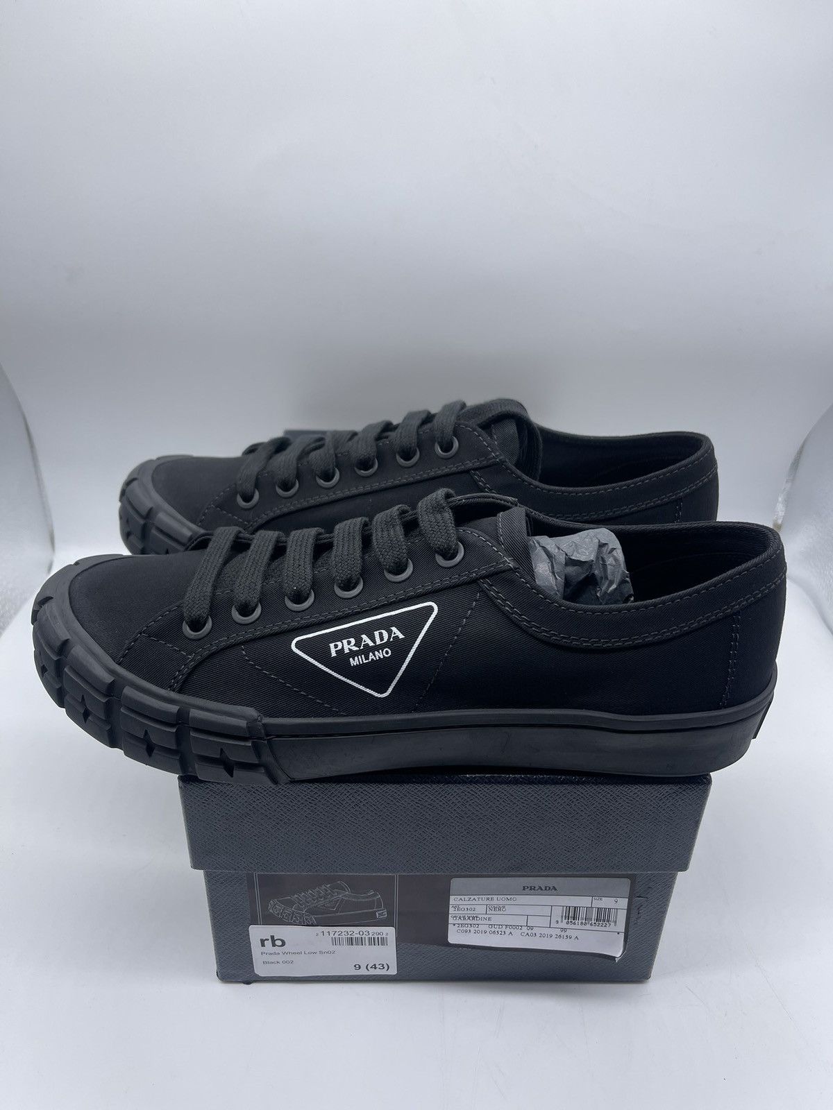 Prada Prada wheel low top sneakers size eu 43 Size US 10 / EU 43 - 1 Thumbnail