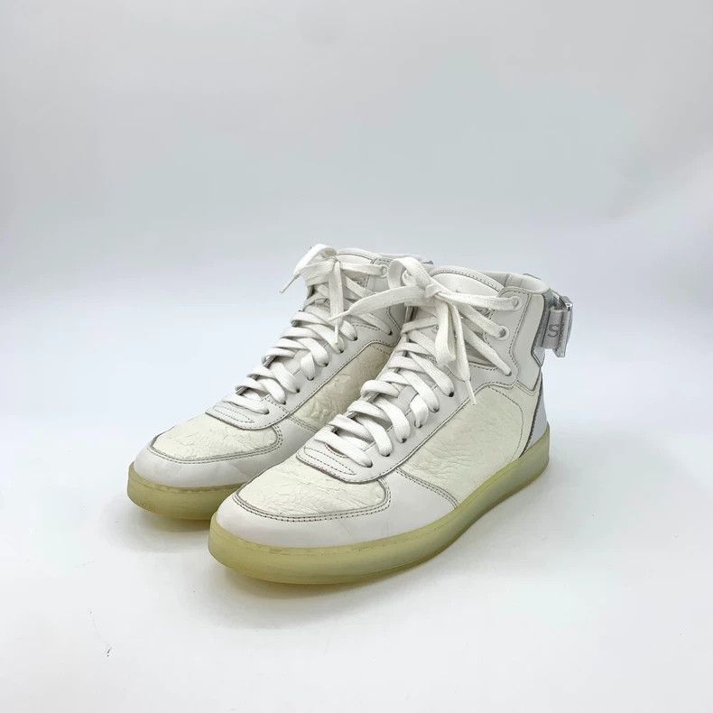 Louis Vuitton Louis Vuitton White Silver Tail Lace-Up Casual High Top Sh Size US 7 / EU 40 - 1 Thumbnail
