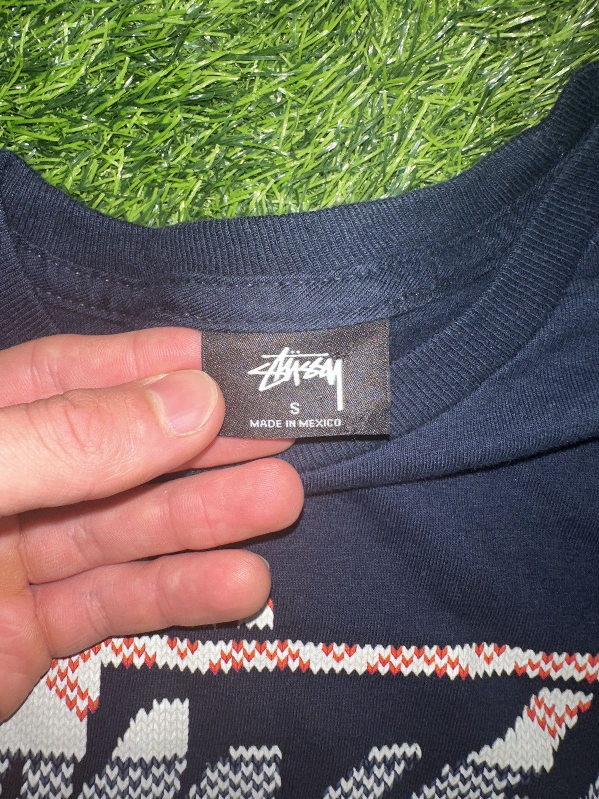 Stussy Stussy holiday knit tee shirt size small Size US S / EU 44-46 / 1 - 3 Thumbnail