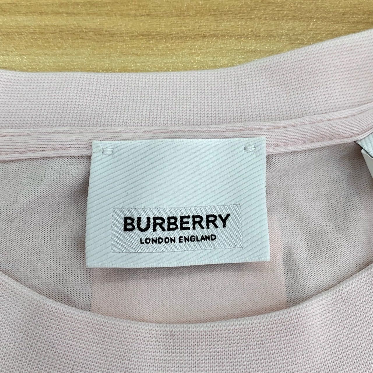 Burberry Burberry Pink Crewneck Cotton T-Shirt With Red "My Crown" Gr Size S / US 4 / IT 40 - 3 Thumbnail