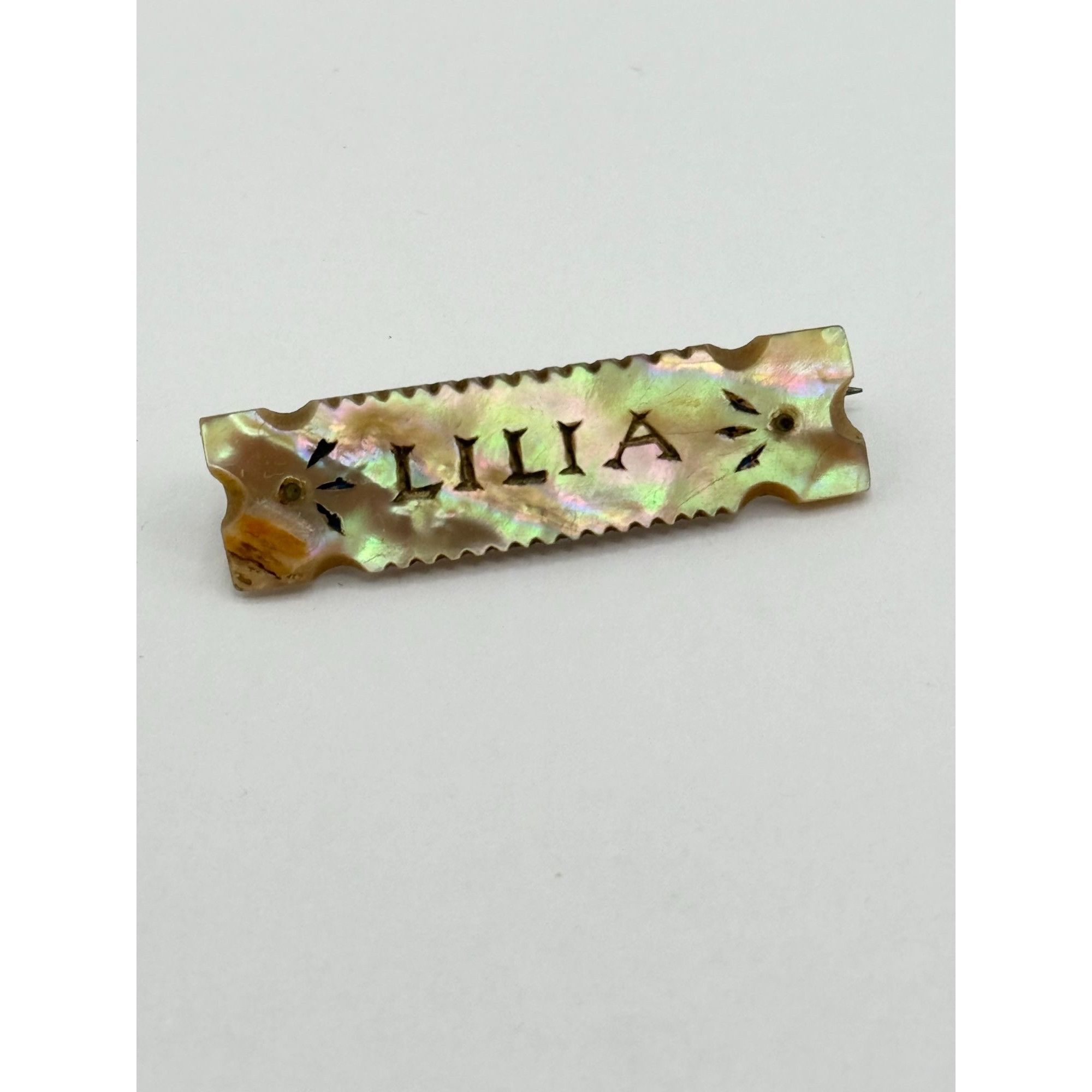 Vintage Vintage estate mother abalone shell of pearl Lilia pin Size ONE SIZE - 3 Thumbnail