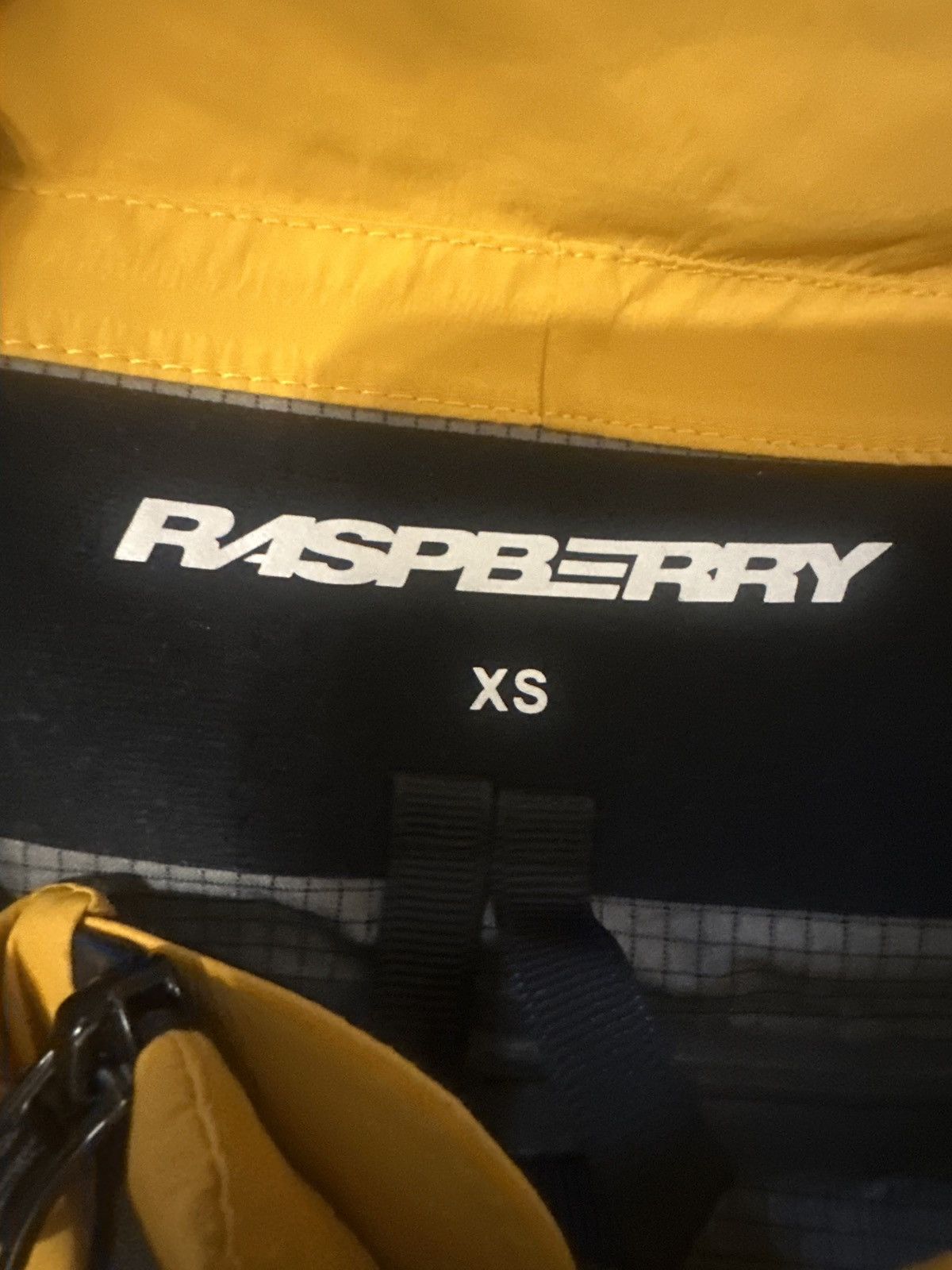 The GV Gallery Raspberry Hills “RASP-TEX JACKET” Size US XS / EU 42 / 0 - 3 Thumbnail