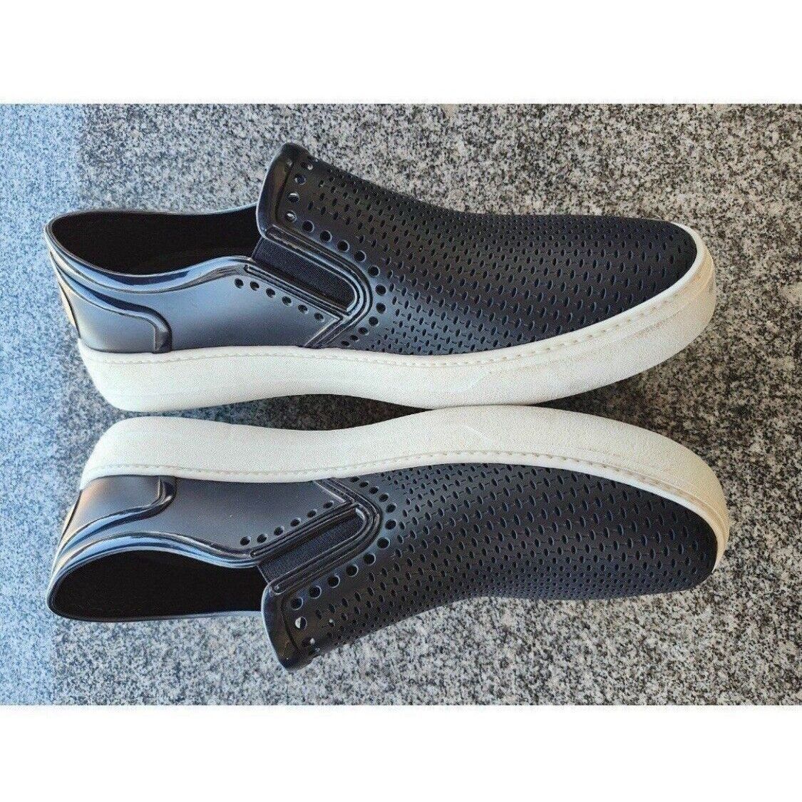 Salvatore Ferragamo Salvatore Ferragamo Perforated Fury Navy Blue Rubber Boat Sh Size US 9 / EU 42 - 2 Thumbnail