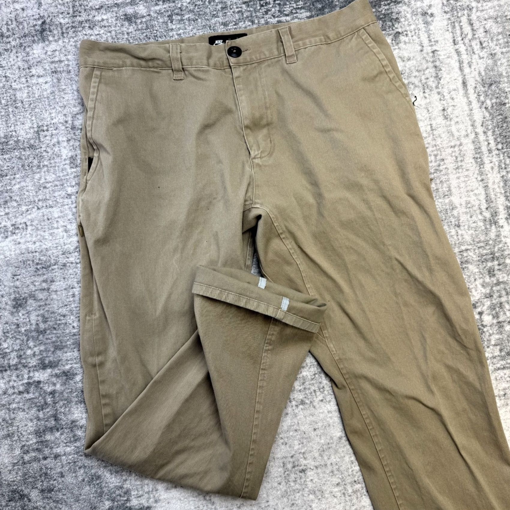 Nike Nike SB Chino Pants Mens 34 Khaki Stretch Twill Flat Front Regular Inseam 29 Inseam Straight Pockets Button Zip pants Size US 34 / EU 50 - 2 Thumbnail
