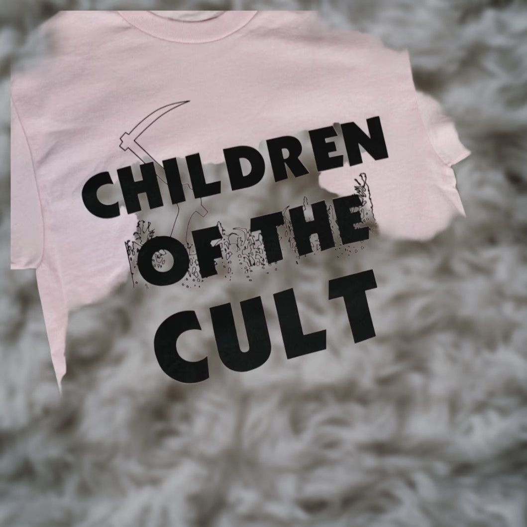 Pinko Superrradical Children Of The Cult Parody Graphic Print Short Sleeve T Shirt Mens M Pink Halloween Size US M / EU 48-50 / 2 - 2 Thumbnail