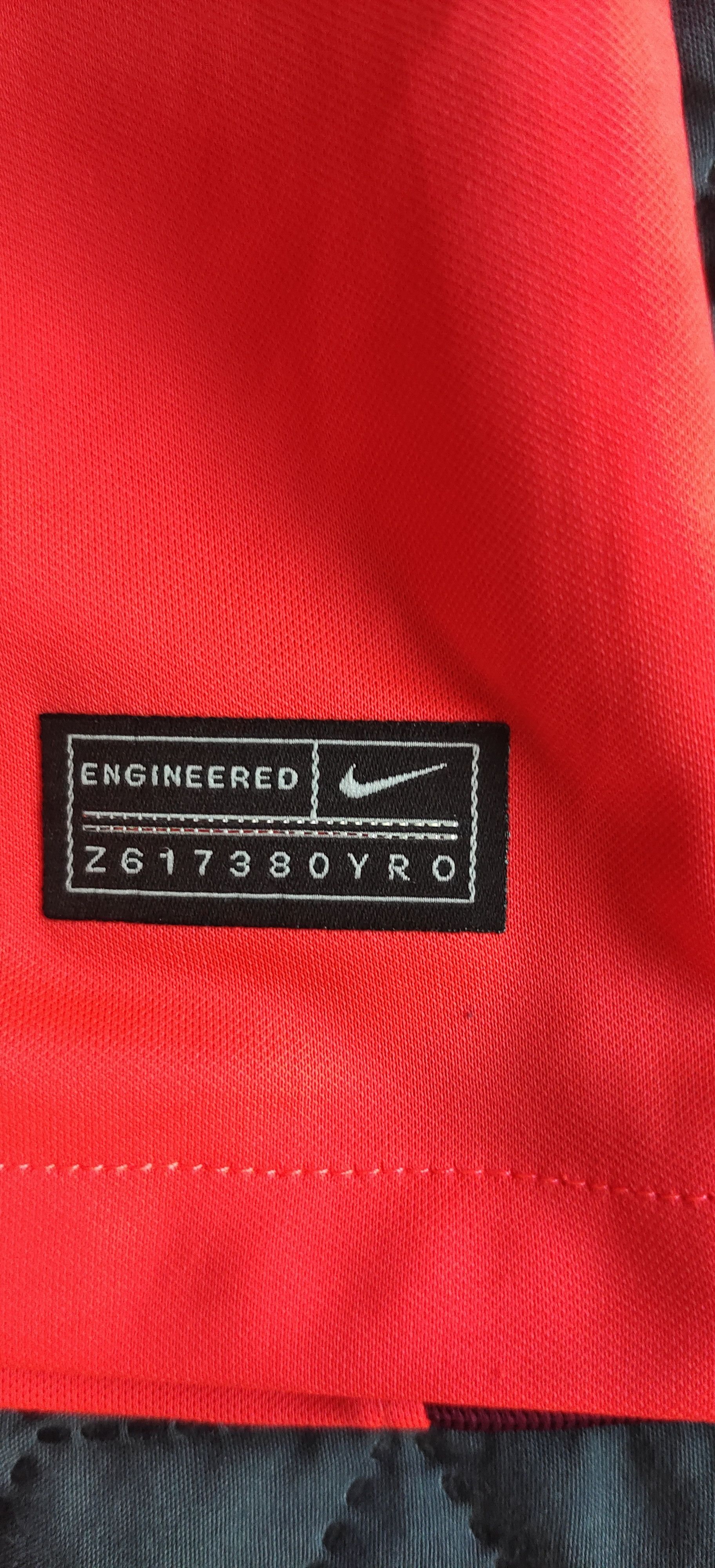 Nike England team women football jersey Nike Size US L / EU 52-54 / 3 - 10 Thumbnail