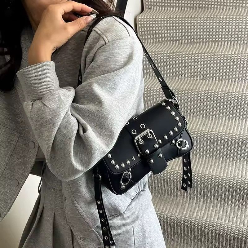 Japanese Brand Underarm Bag Vintage Style Handbag Size ONE SIZE - 5 Thumbnail