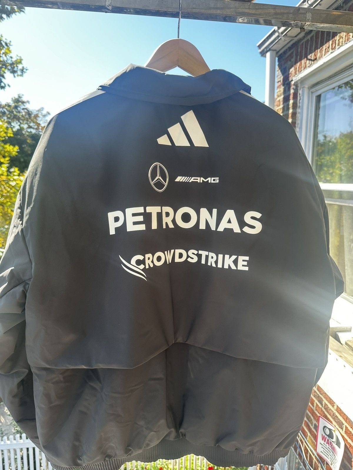 Mercedes-Benz Mercedes Benz petronas F1 team puffer jacket Size US S / EU 44-46 / 1 - 2 Thumbnail