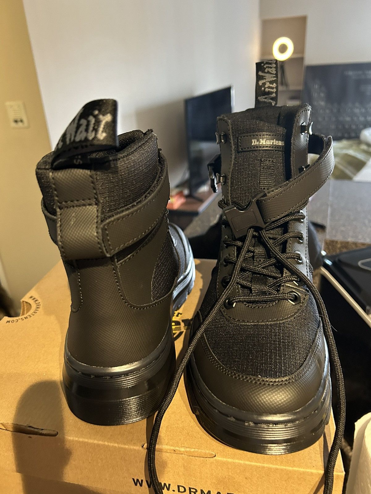 Dr. Martens Dr Martens Combs Tech Boots BRAND NEW Size US 8 / IT 38 - 4 Thumbnail