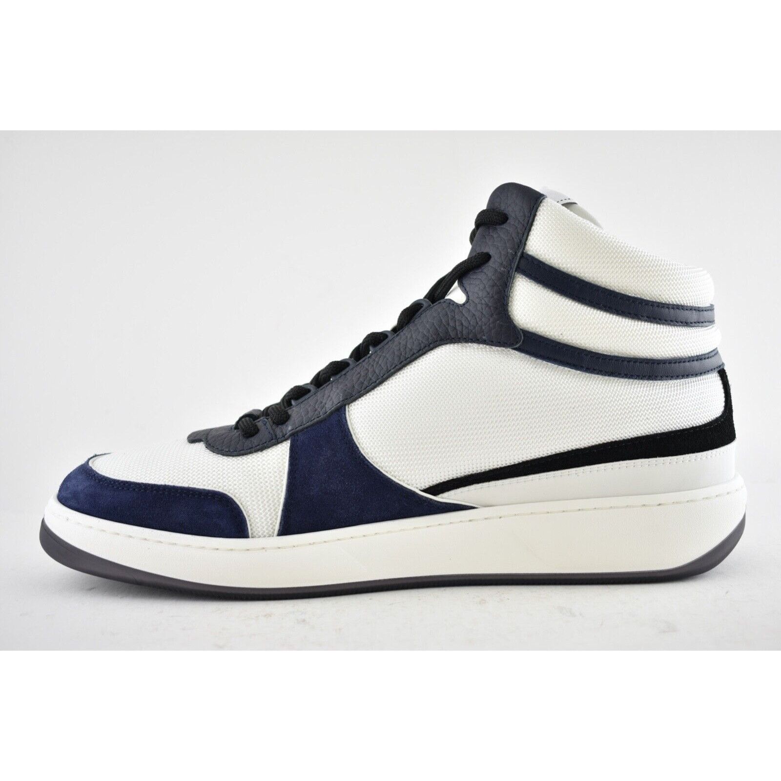 Chanel Chanel Blue CC Logo High Top Lace Up Trainer Sneaker 45 12 Size US 12 / EU 45 - 7 Thumbnail