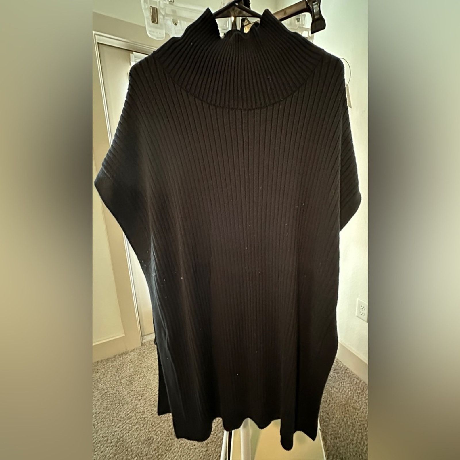 Banana Republic Banana Republic | Turtle Neck Poncho Size M / US 6-8 / IT 42-44 - 3 Thumbnail