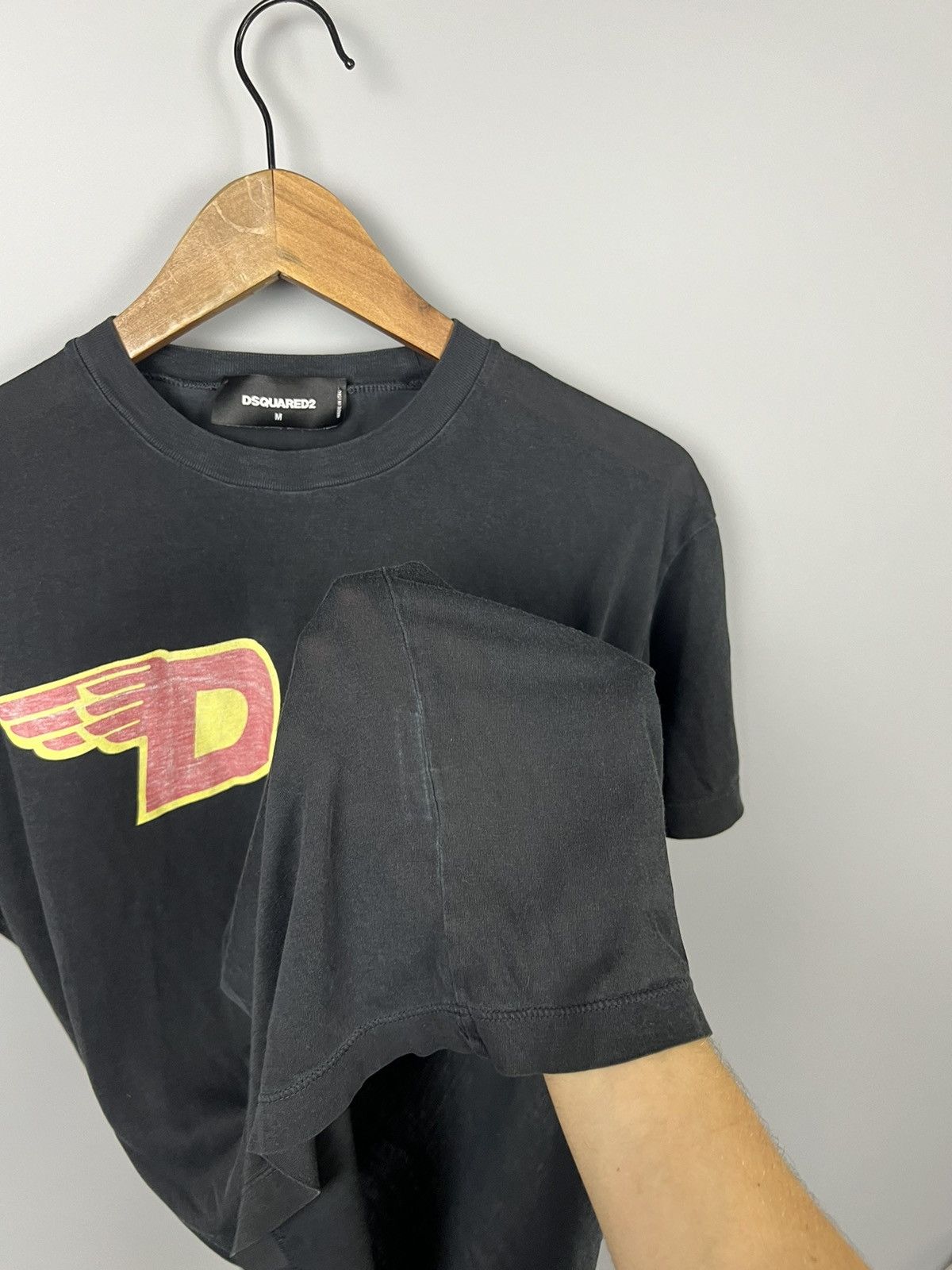 Dsquared2 Vintage DSquared2 Dean & Dan D2 big Logo Tee Size US M / EU 48-50 / 2 - 6 Thumbnail