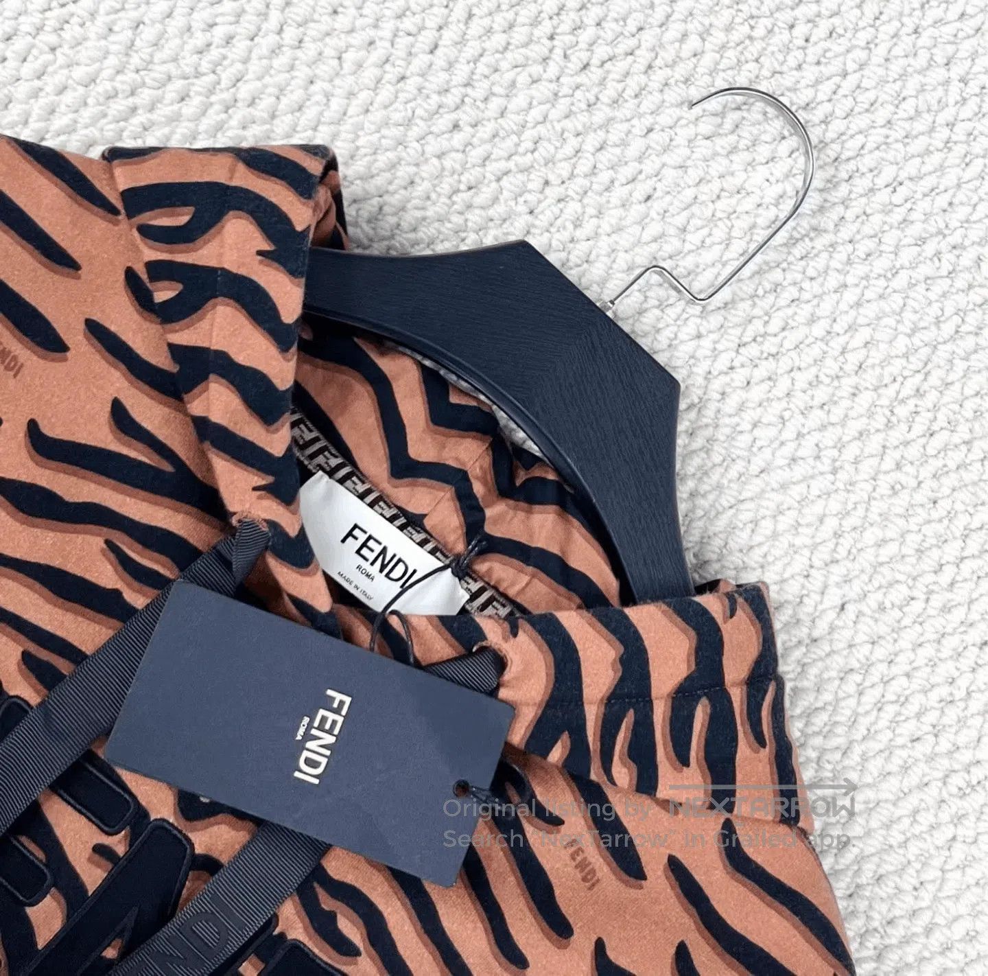 Fendi Fendi New Year Limited Tiger Print Hoodie. Size M / US 6-8 / IT 42-44 - 3 Thumbnail