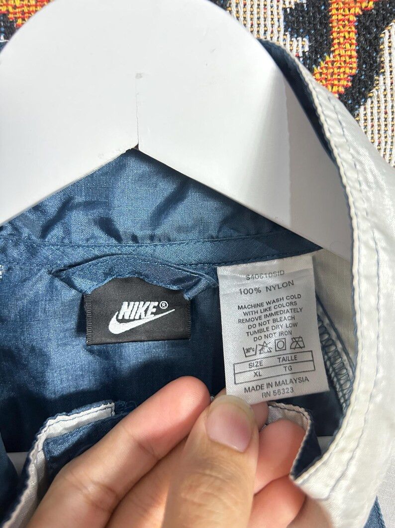 Nike Vintage 90s Nike Jacket size XL Size US XL / EU 56 / 4 - 6 Thumbnail
