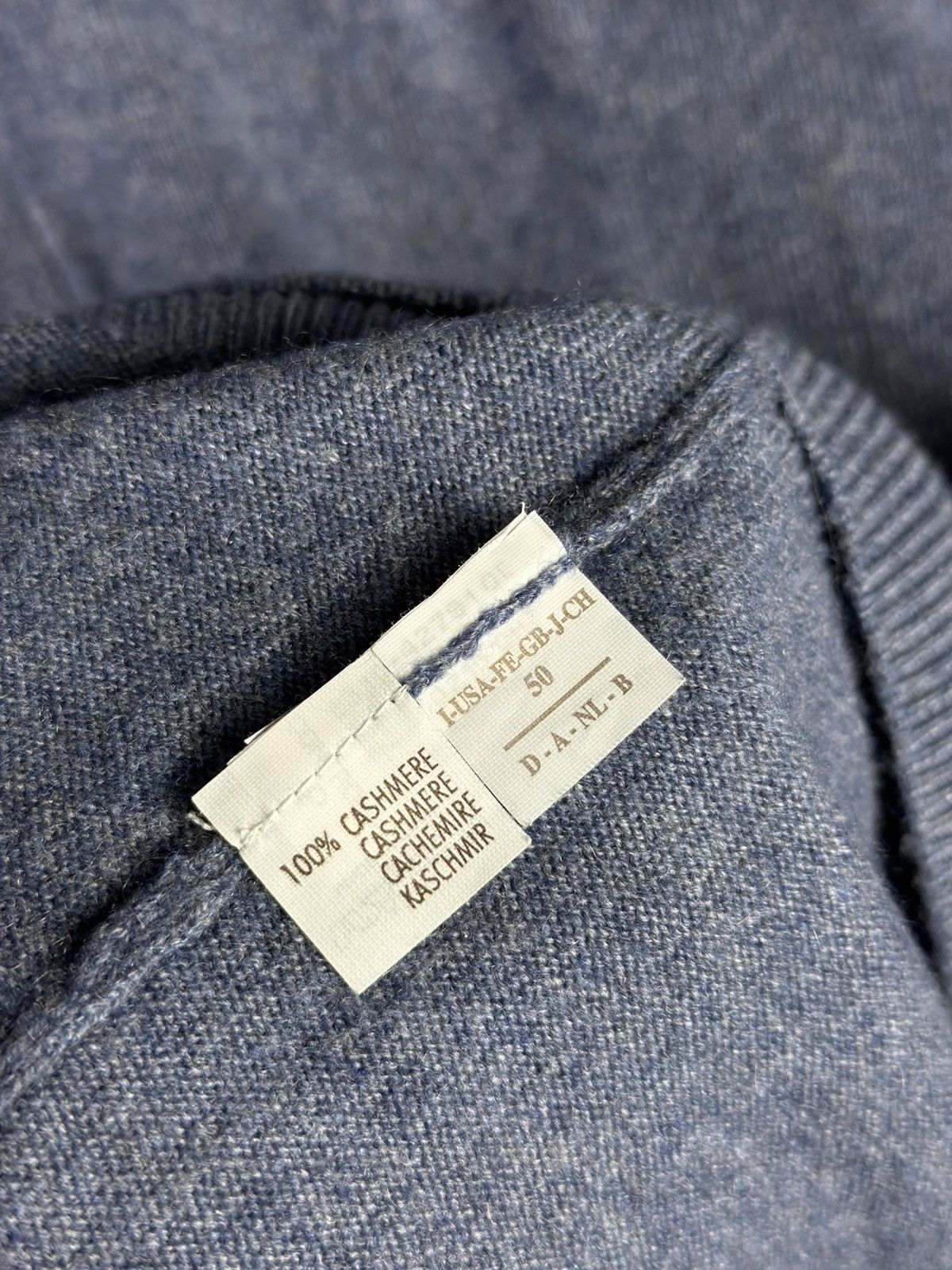 Brunello Cucinelli Brunello Cucinelli Cashmere Button Sweater Jumper Size US M / EU 48-50 / 2 - 13 Thumbnail