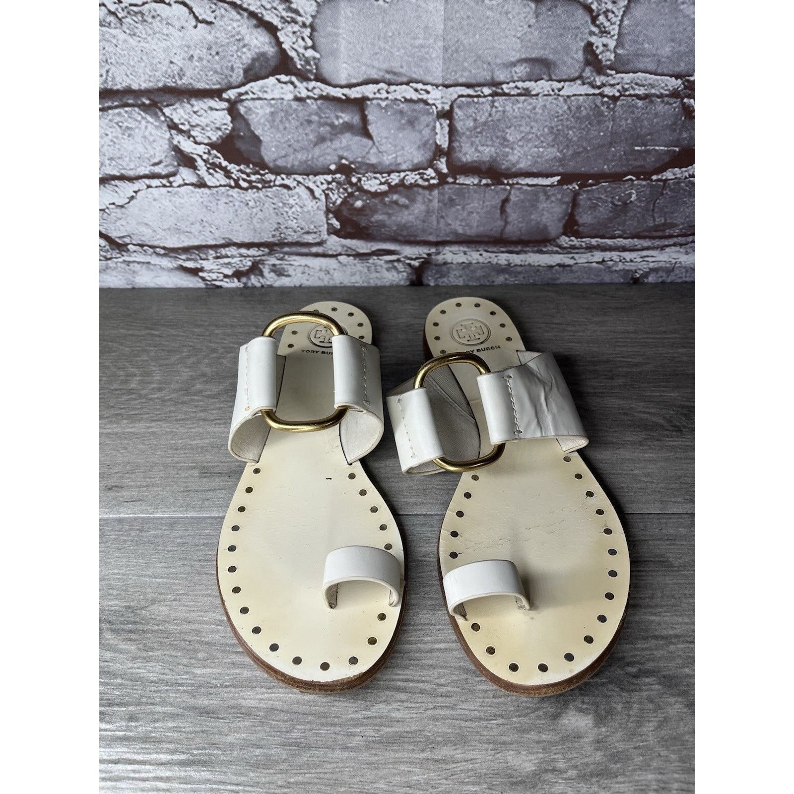 Tory Burch Tory Burch Ravello Studded White Leather Gold Rings Toe Post Size US 8 / IT 38 - 4 Thumbnail