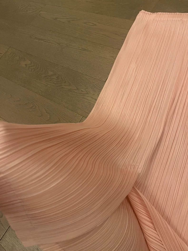 Issey Miyake Issey Miyake size:3 Coral pink pleated skirt Size 31" - 7 Thumbnail