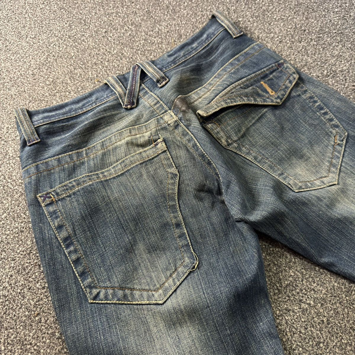 Hysteric Glamour 🇯🇵 Japanese Flared Y2k Root Three Dirty Wash Distressed Denim Size US 31 - 12 Thumbnail