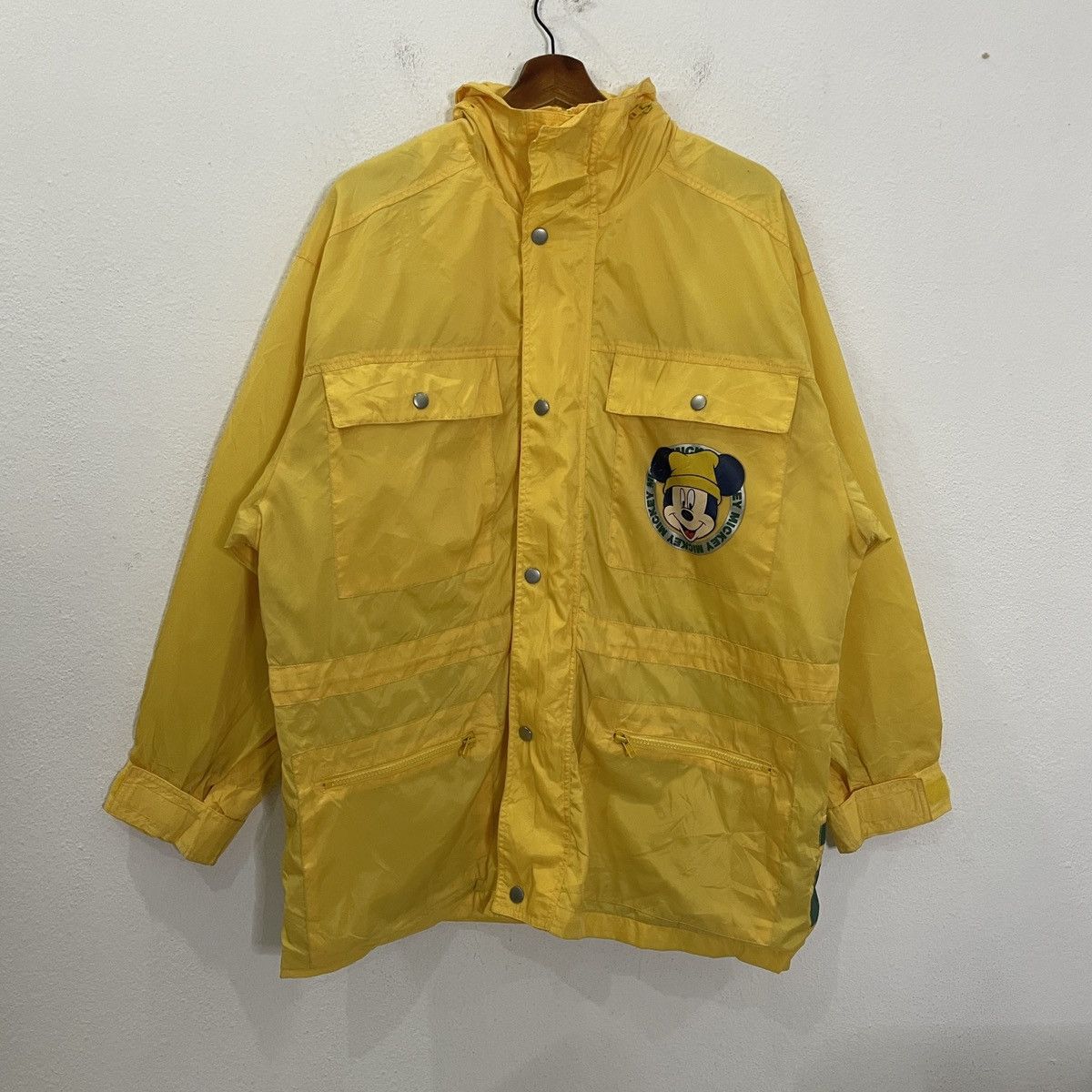 Mickey Mouse Vintage Mickey Mouse Big Logo Jacket Size US XL / EU 56 / 4 - 7 Thumbnail