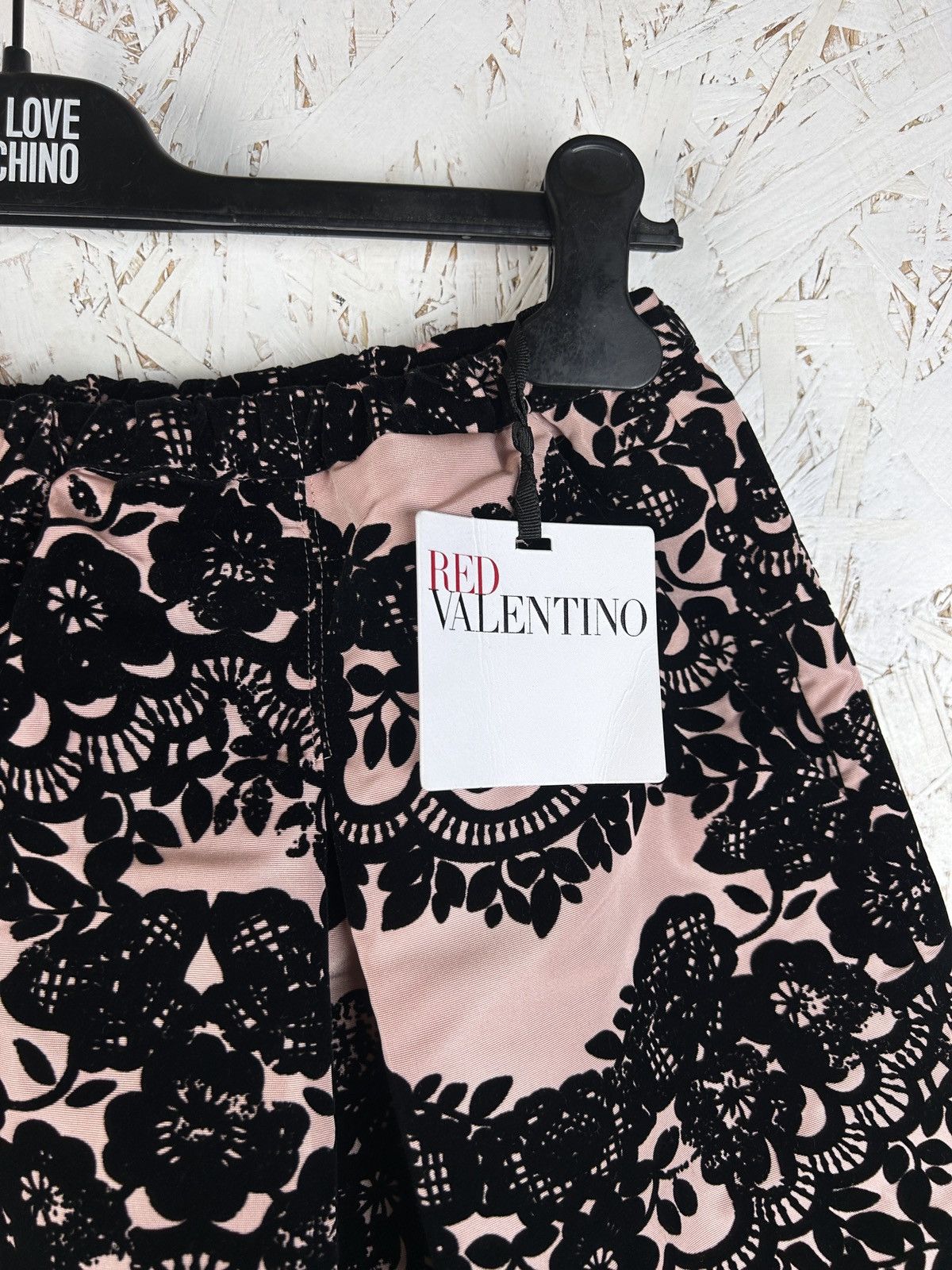 RED Valentino BNWT Valentino Red Velvet Lace Cute Design Skirt Size 26" / US 2 / IT 38 - 2 Thumbnail