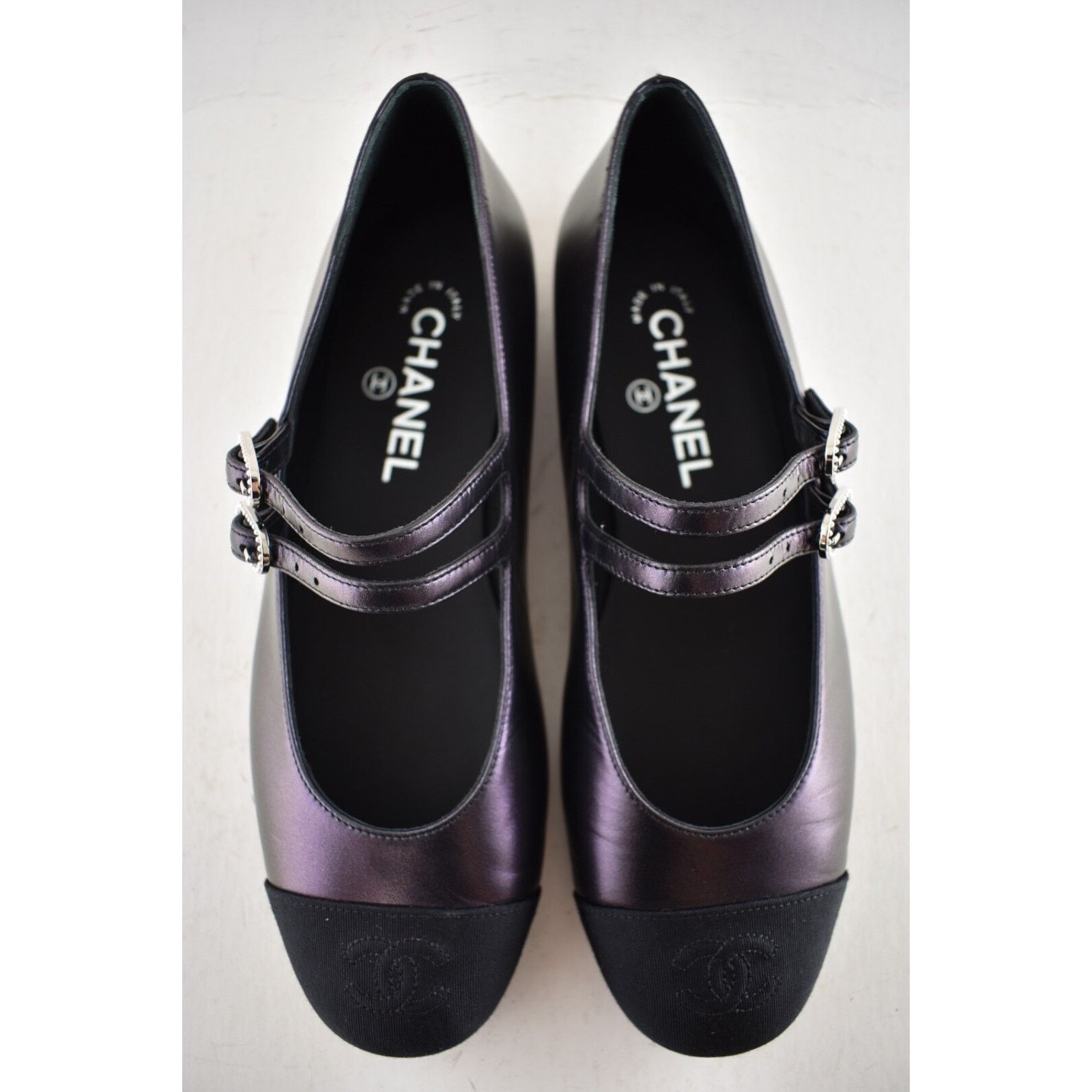 Chanel Chanel 24S Iridescent Black Double Strap Pearl CC Logo Size US 8 / IT 38 - 15 Thumbnail