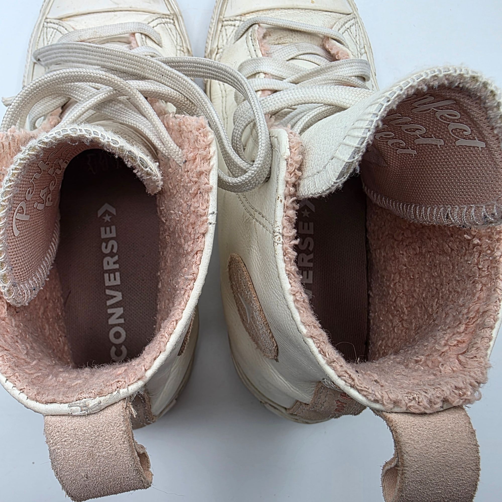 Converse Chuck Taylor All Star Womens Size 6 White Shoes Per