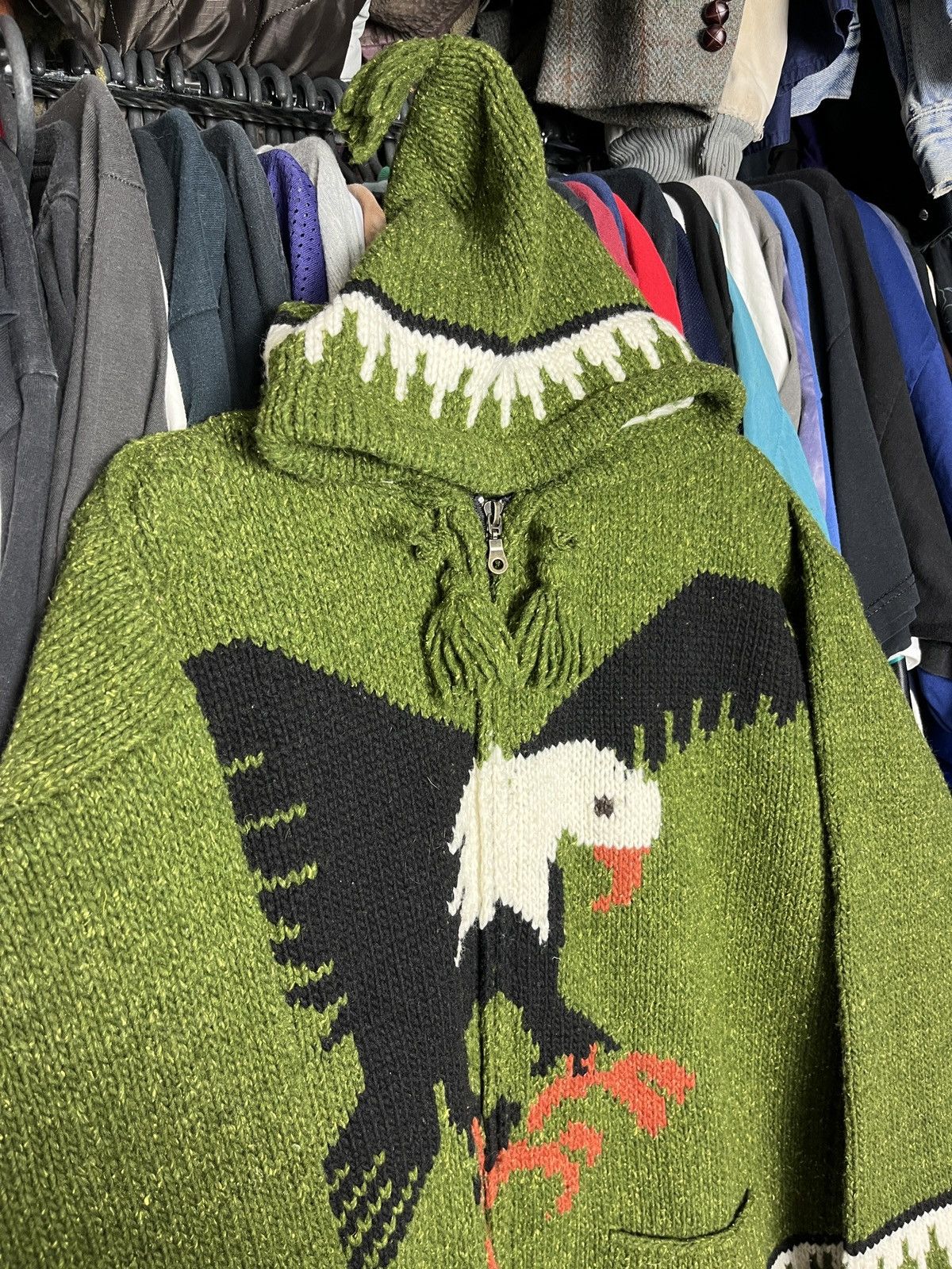 Native 1990s VINTAGE AMAZING HANDKNITTED EAGLE HOODED JACKET - 2281 Size US M / EU 48-50 / 2 - 5 Thumbnail
