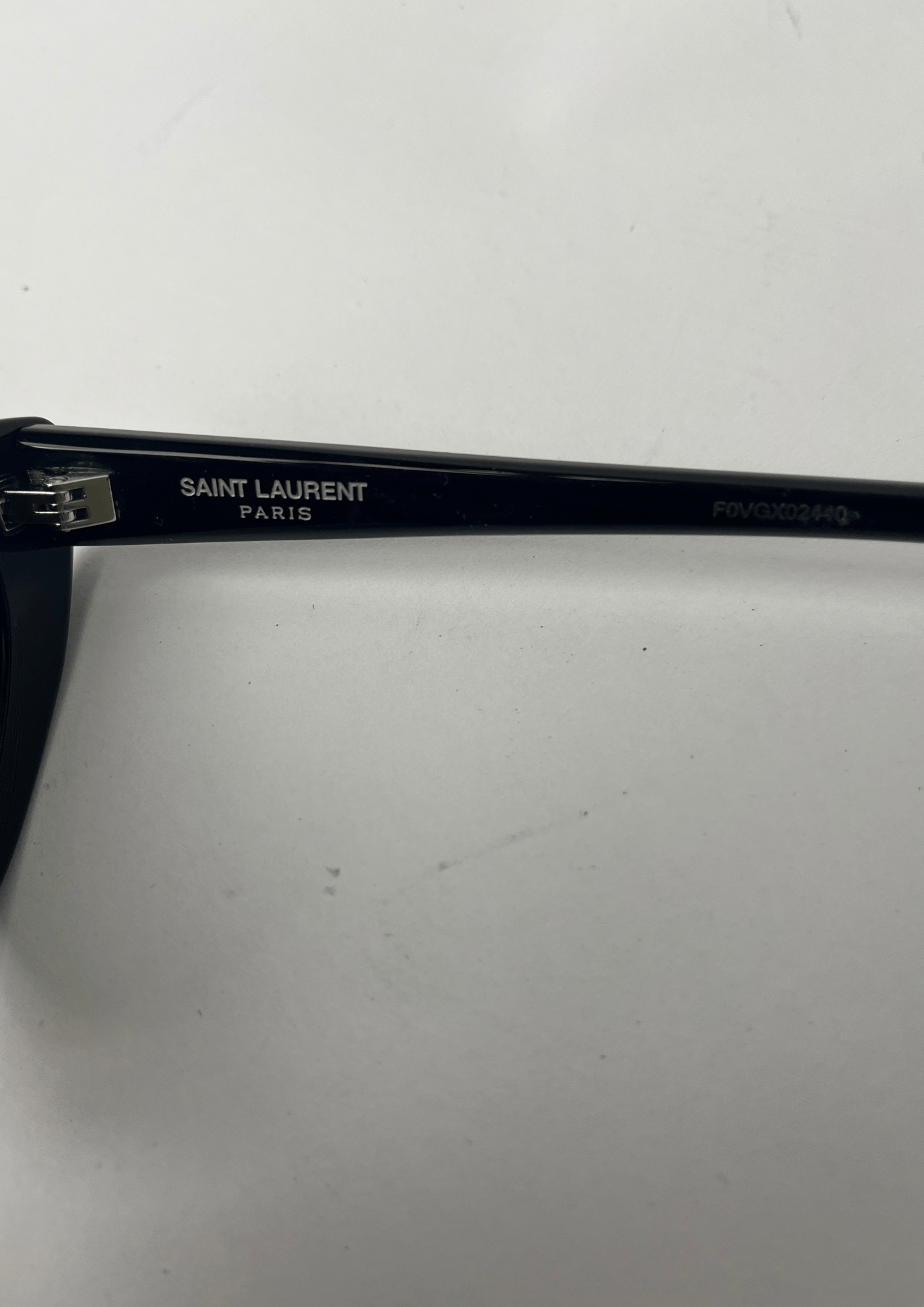 Yves Saint Laurent Black textured cat eye sunnies Size ONE SIZE - 8 Thumbnail