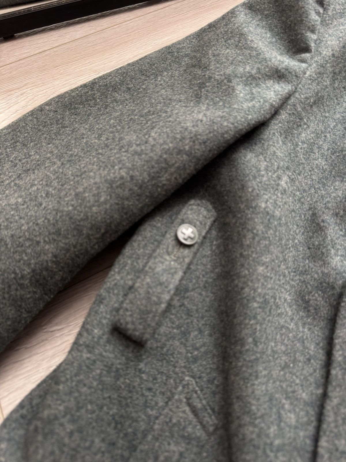 Vintage Vintage 1960s Swiss Army Wool Military Coat Officer Overcoat Size US M / EU 48-50 / 2 - 5 Thumbnail