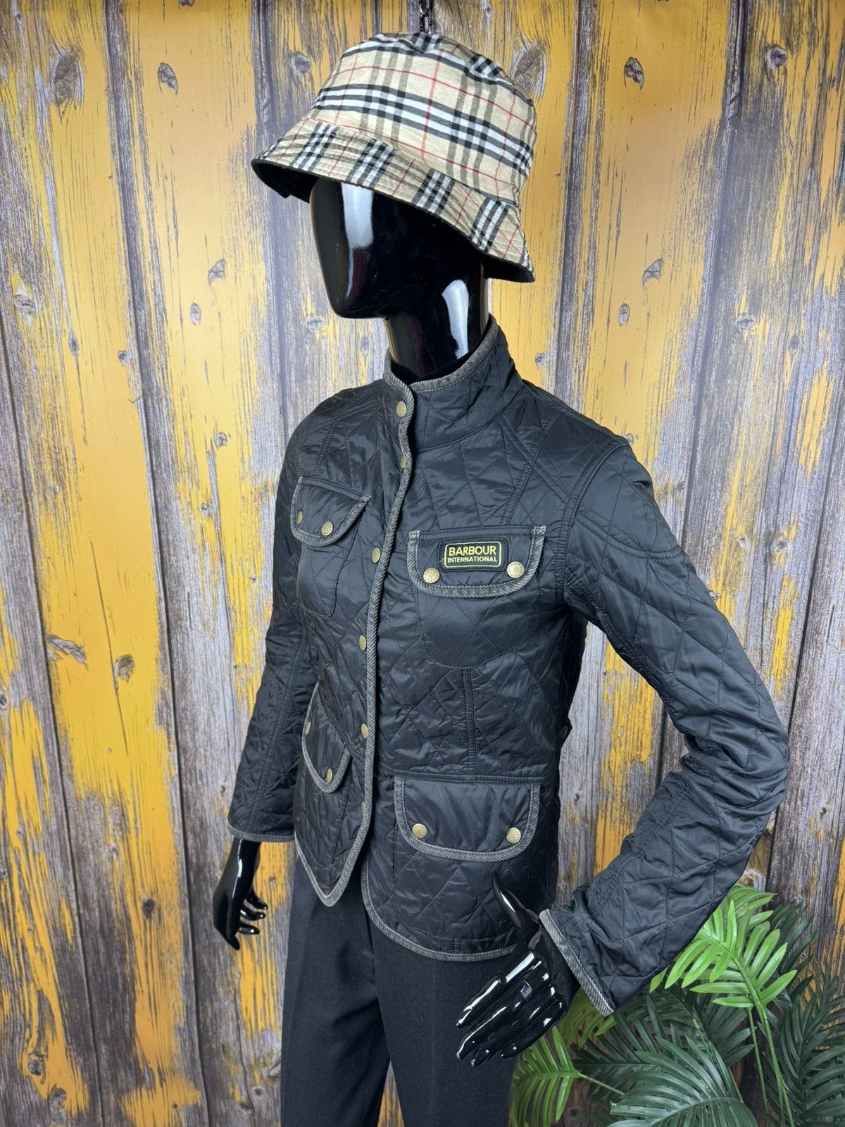 Barbour Barbour International Womans Jacket Bomber Vintage Size S / US 4 / IT 40 - 1 Thumbnail