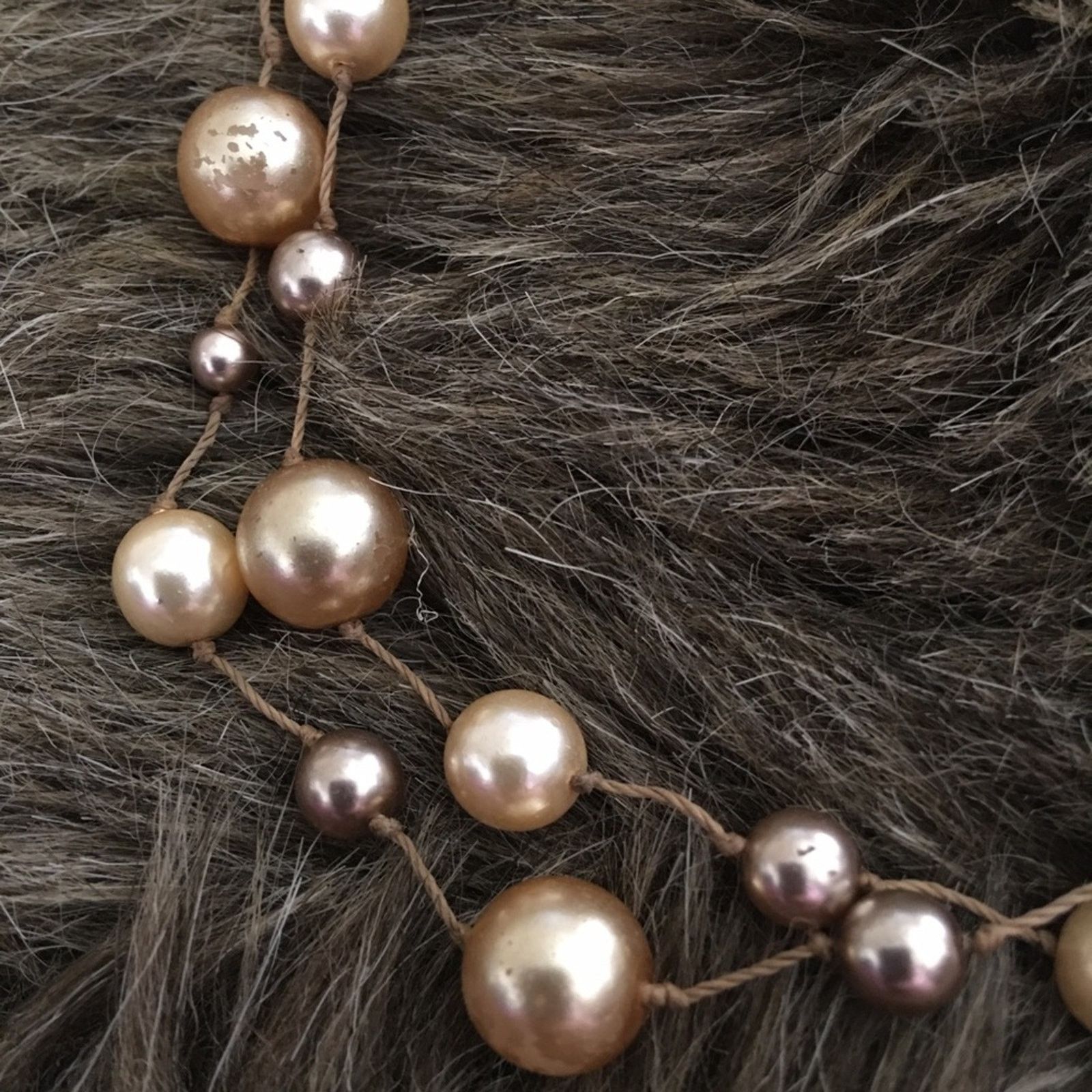Vintage Elegant double strand floating pearl necklace Size ONE SIZE - 6 Thumbnail