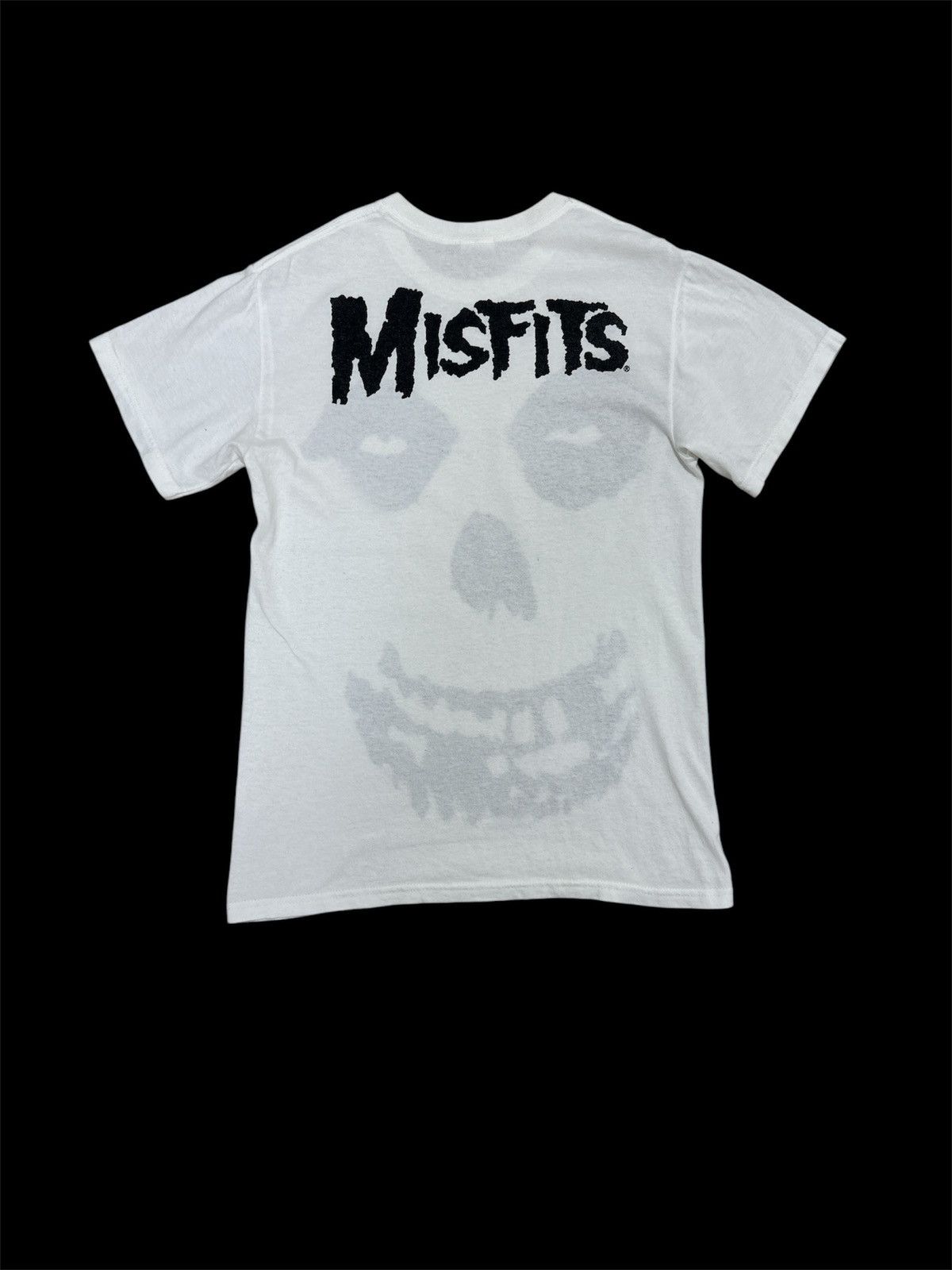 Band Tees Vintage 2002 Band Tees Misfits Shirt Iconic Shirt Design Size US S / EU 44-46 / 1 - 2 Thumbnail