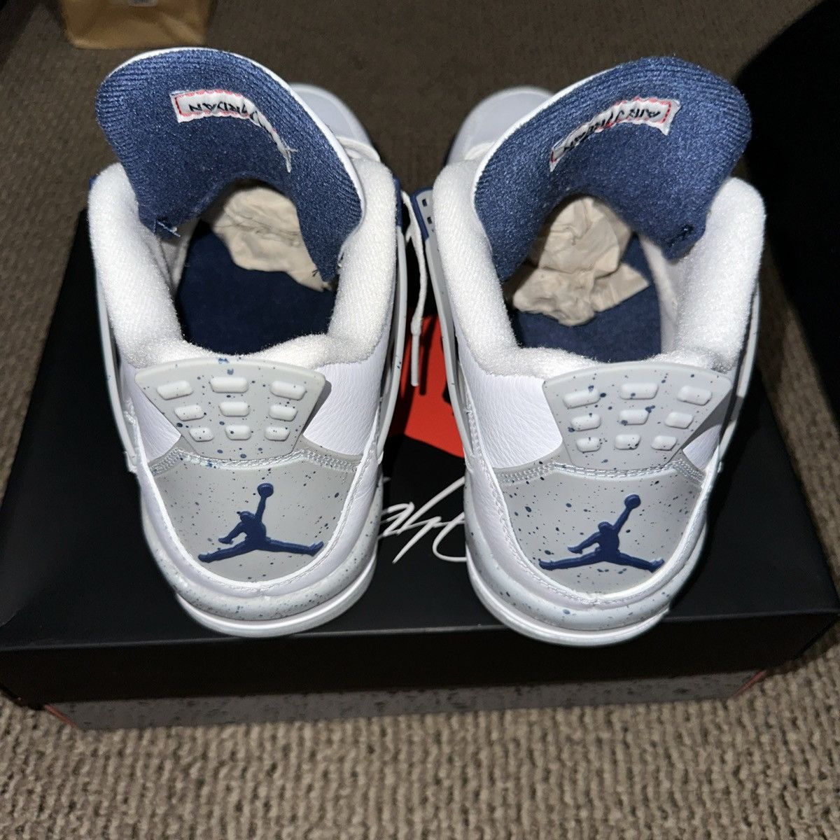 Jordan Brand × Nike Jordan 4 Retro Midnight Navy (GS) Size US 7 / EU 40 - 2 Thumbnail