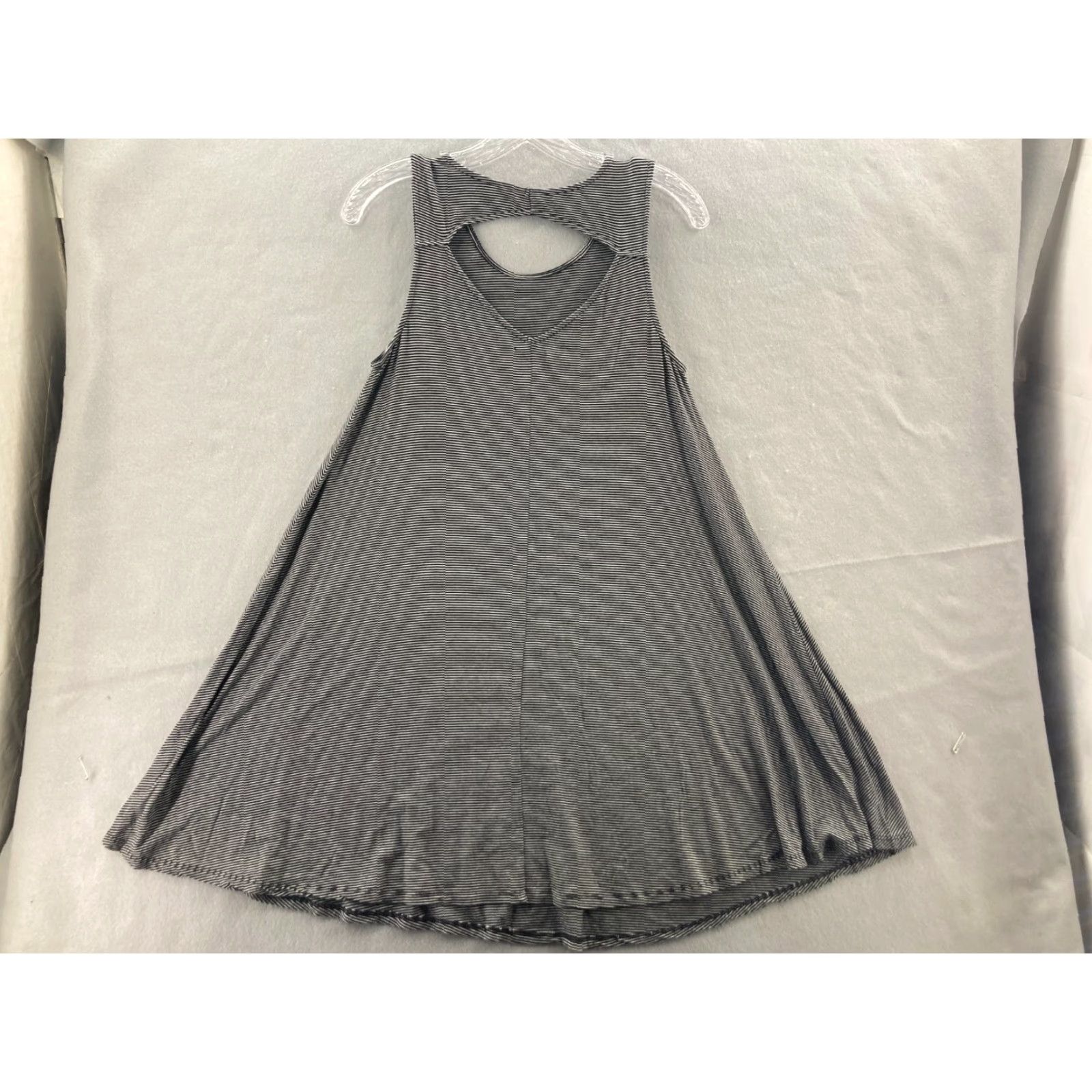 American Eagle Outfitters A american eagle outfitters dress womens XXS black & white striped open back Size XXS / US 00 / IT 34 - 5 Thumbnail