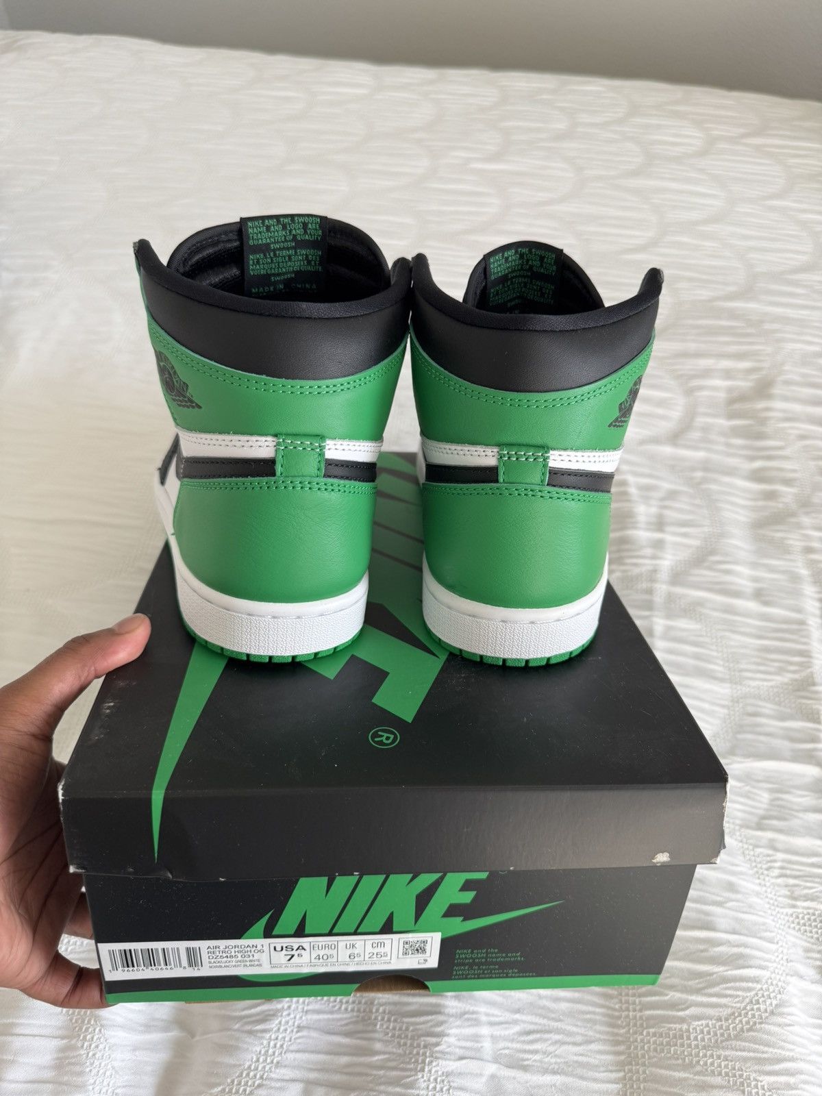 Jordan Brand Jordan Retro 1 High “Lucky Green” Size US 7.5 / EU 40-41 - 3 Thumbnail