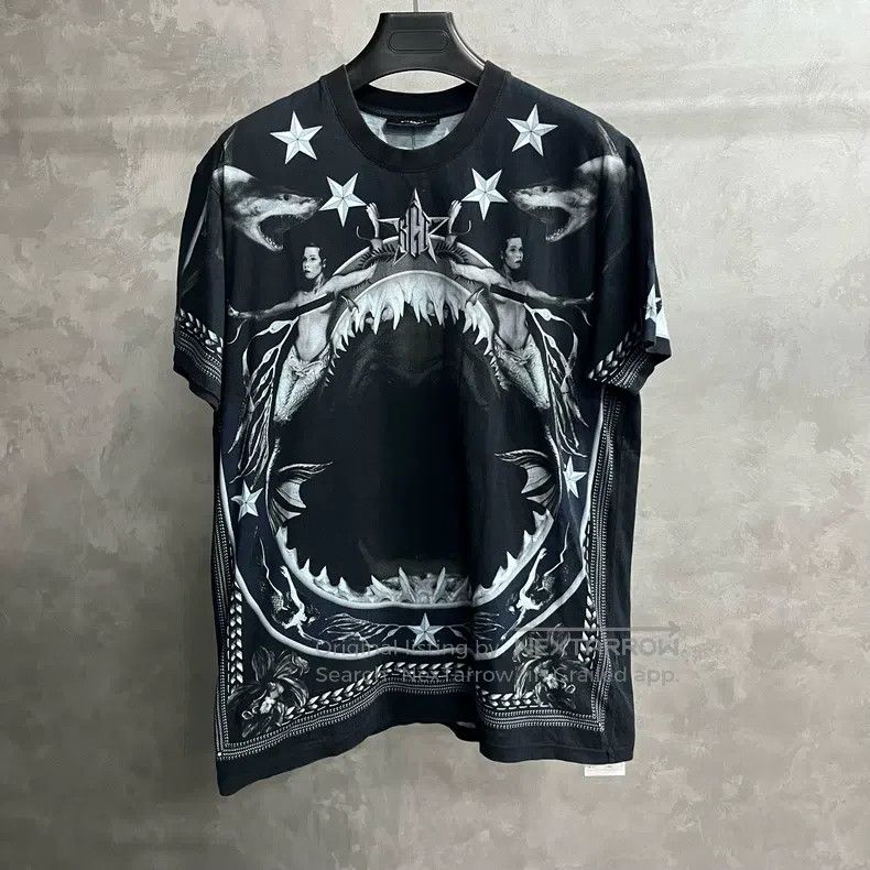 Givenchy Givenchy Dark Blue Pattern Printed Short Sleeve T-Shirt Size US XXS / EU 40 - 1 Thumbnail