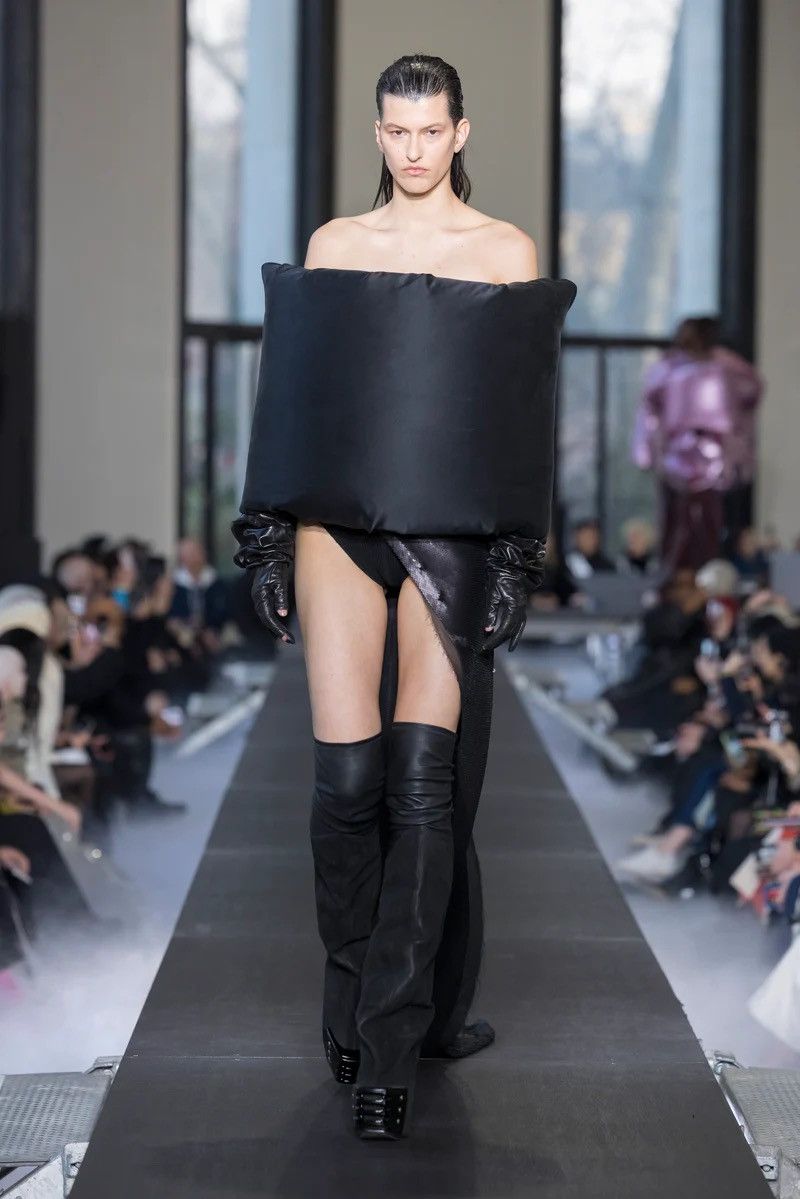 Rick Owens 2023 Rick Owens Silk Donut Cowl Size US L / EU 52-54 / 3 - 1 Thumbnail