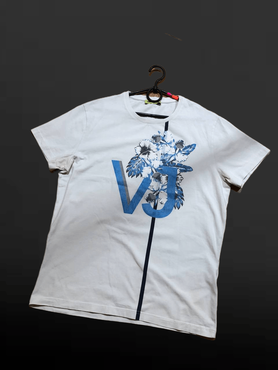 Versace Jeans Couture Versace Jeans Couture T-shirt With Colorful Print basic tee Size US L / EU 52-54 / 3 - 1 Thumbnail