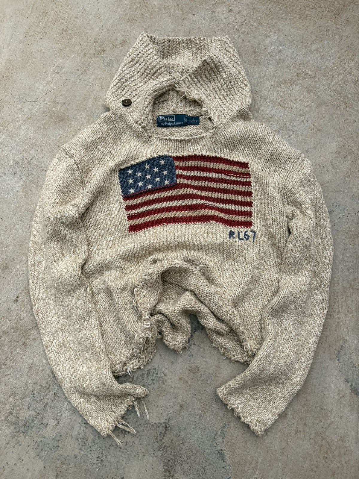 Polo Ralph Lauren Send offers on available Polo Ralphs on our store Size US L / EU 52-54 / 3 - 1 Preview
